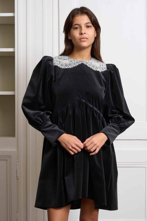 velvet dress with lace collar Black Embroidery and pearls – Maisoncleo Green Pattern Type Red Velvet Baby Girl Dress