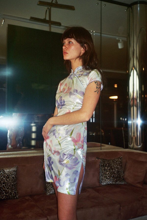 pastel velvet dress Jen velvet silk pastel flowers buttoned dress Maisoncleo